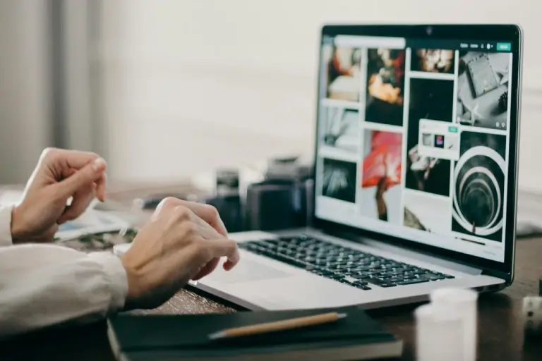 Laptop with Strapi integration to external services via APIs